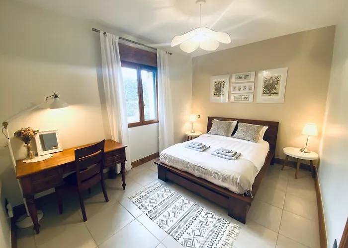 Le Hibou Heureux 4* Bézenac